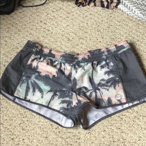 Billabong shorts!